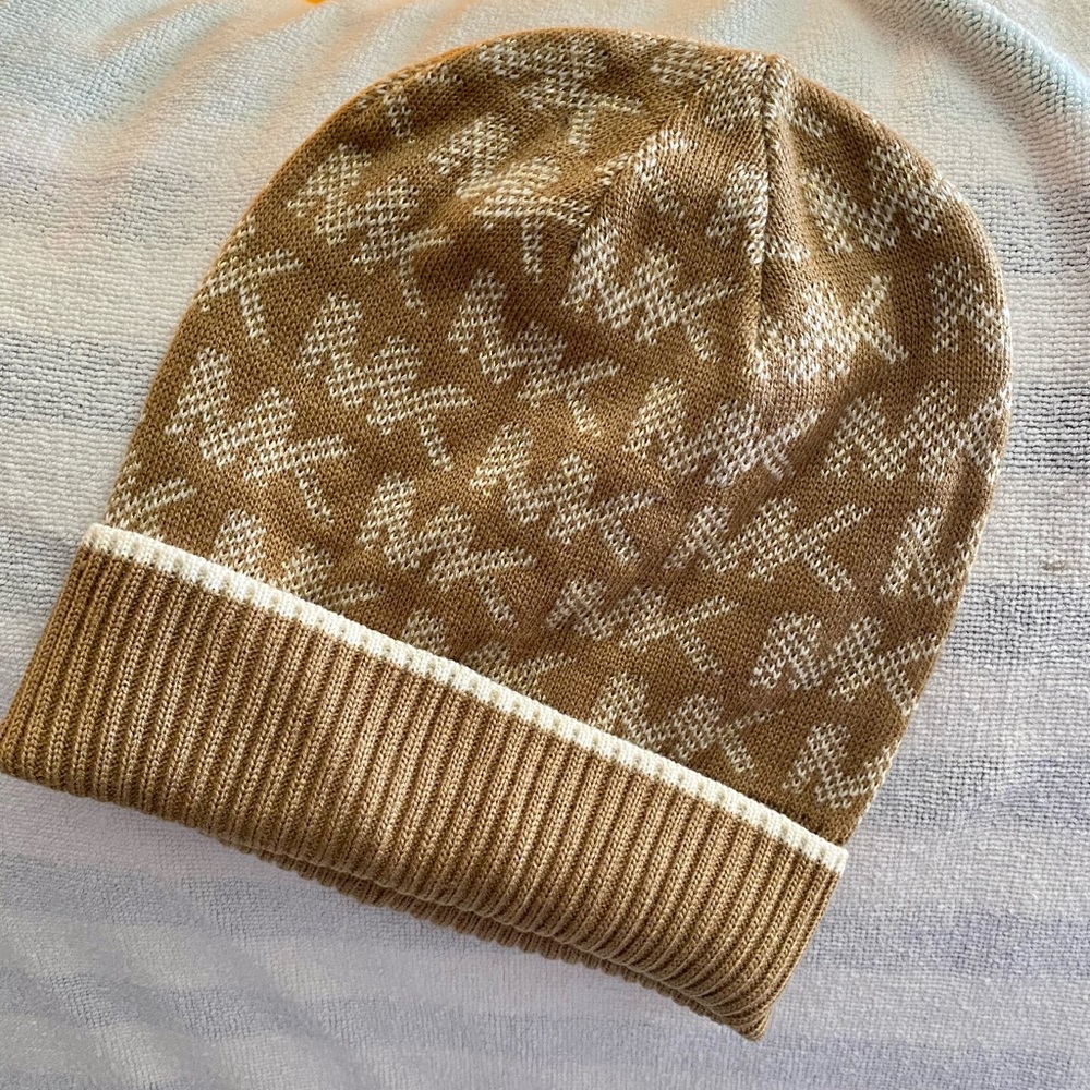 Michael Kors - Women’s Beanie- NWOT